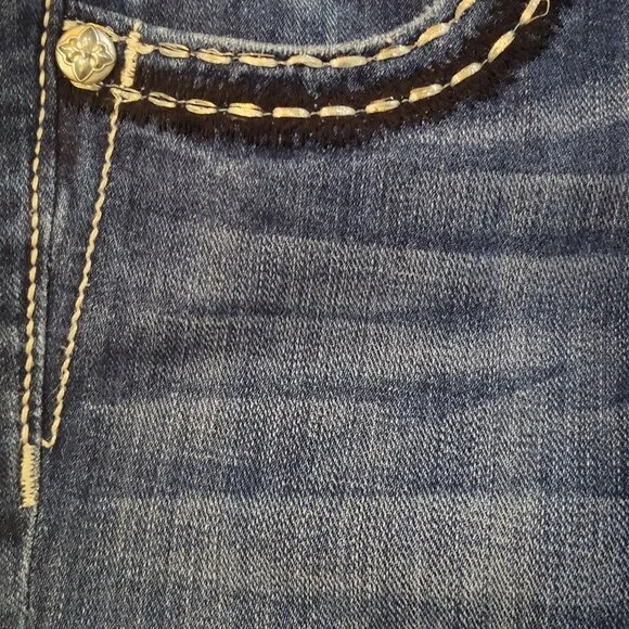 Miss Me Easy Boot Embellished Size 25 Preowned Jeans - Picture 5 of 11